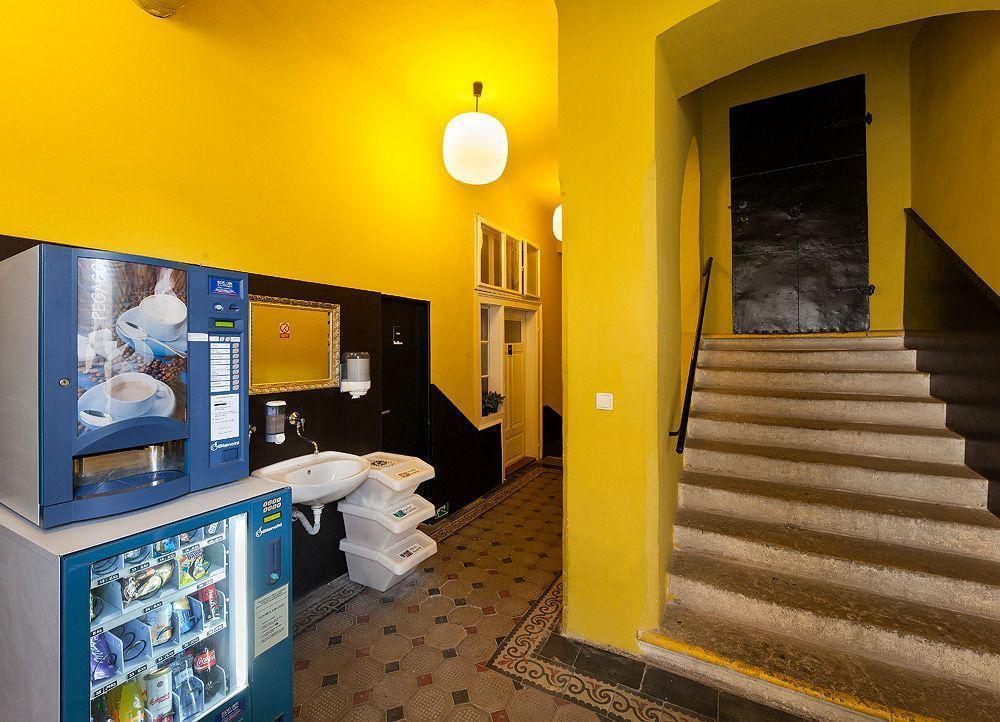 Hostel Fleda Brno Buitenkant foto